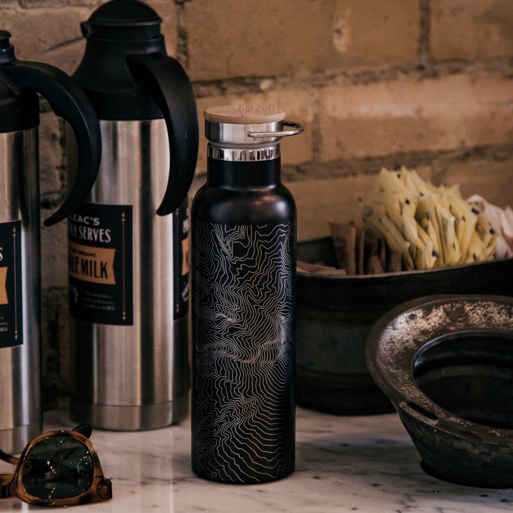 Granbury - Texas Map Bottle with Bamboo Top in Matte Black